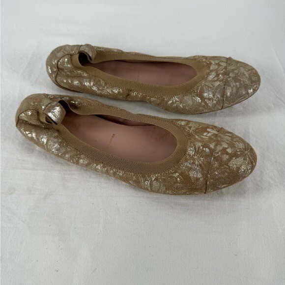 Unknown Suede Metallic Floral Ballet Flat in Brown Silver Size 7 or 37