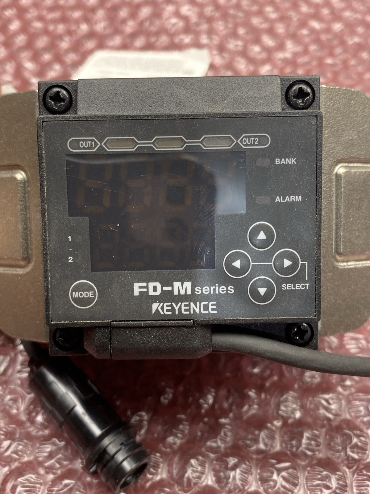 Keyence FD-MZ10AYK Capacitance Electromagnetic Flow Sensor 24VDC, 10 L/min, NPN