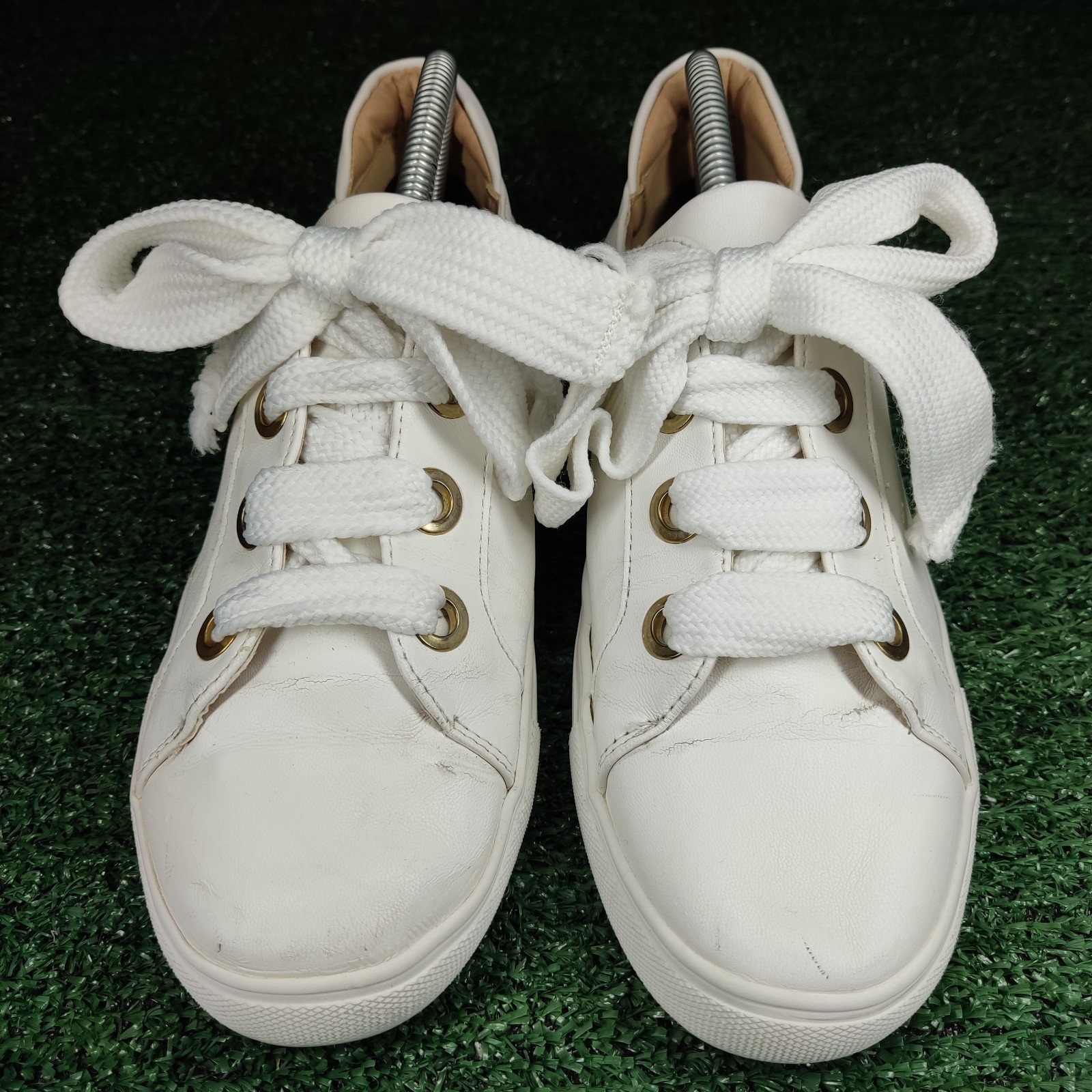 LOFT Women's Sneakers Lace Up Casual White Shoes Size 8.5