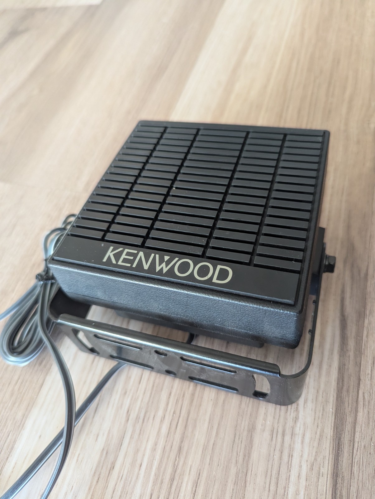 Kenwood KES-4 Mobile Speaker with factory mounting bracket & wiring plug