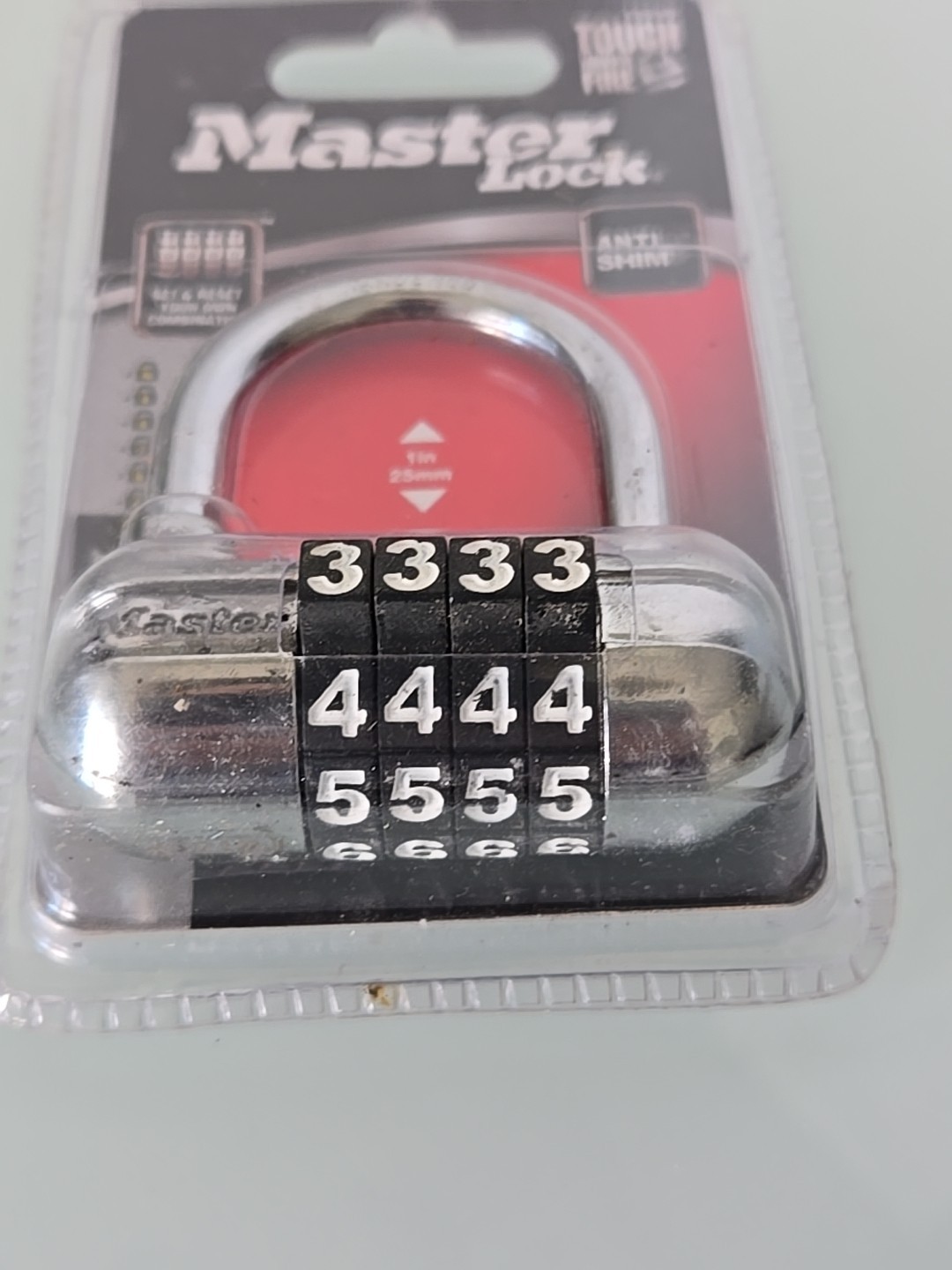 MASTER LOCK 1523D 4-DIGIT COMBINATION PADLOCK Dial From 2013, New