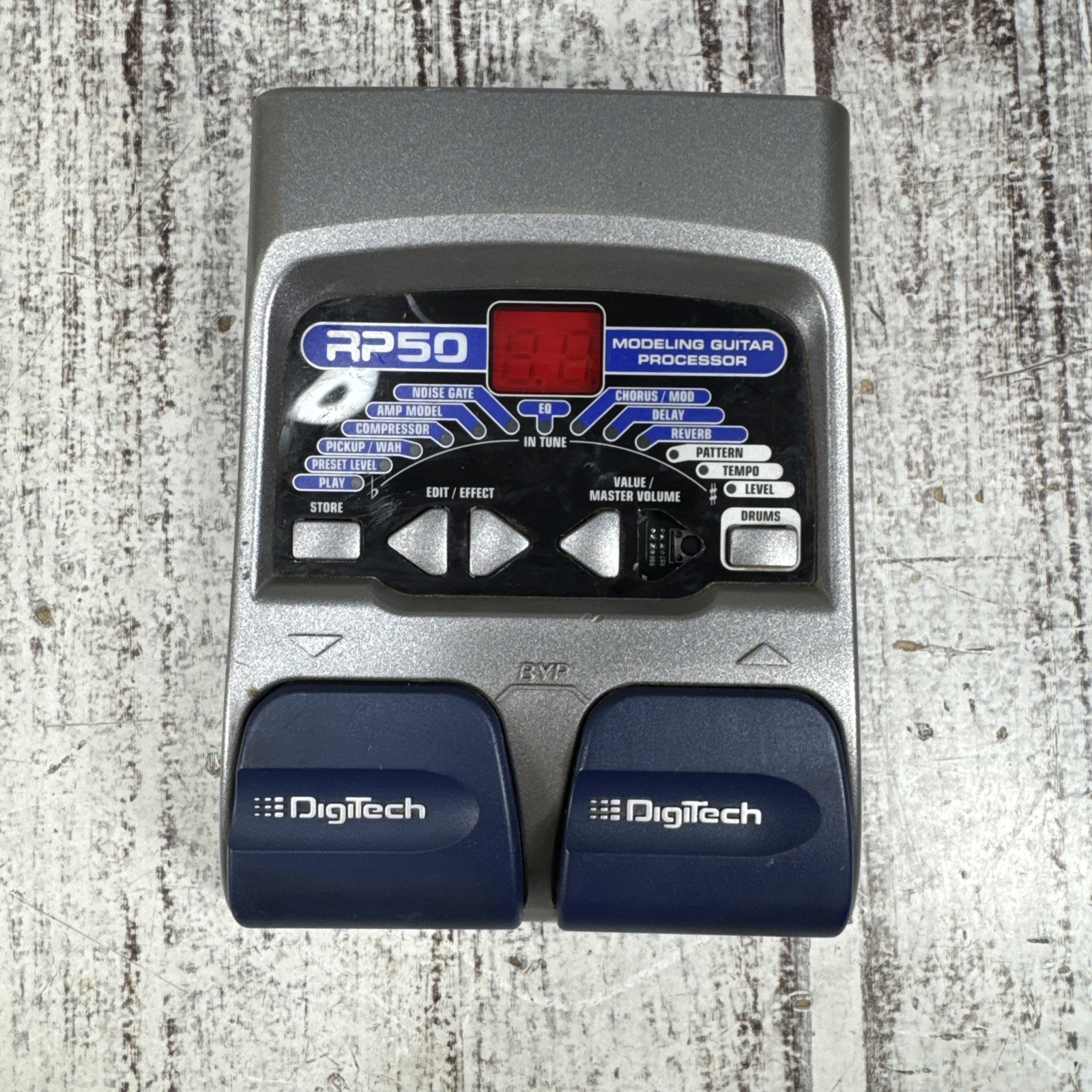 DigiTech RP50V Digital Multi-Effects Pedal for Electric Guitar Noise Gate Reverb