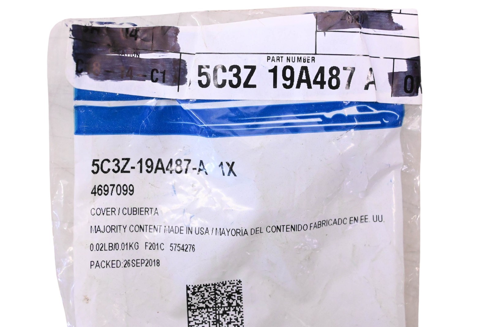 New OEM Ford 5C3Z-19A487-A, 4697099 Power Outlet Cap/Cover Assembly NOS