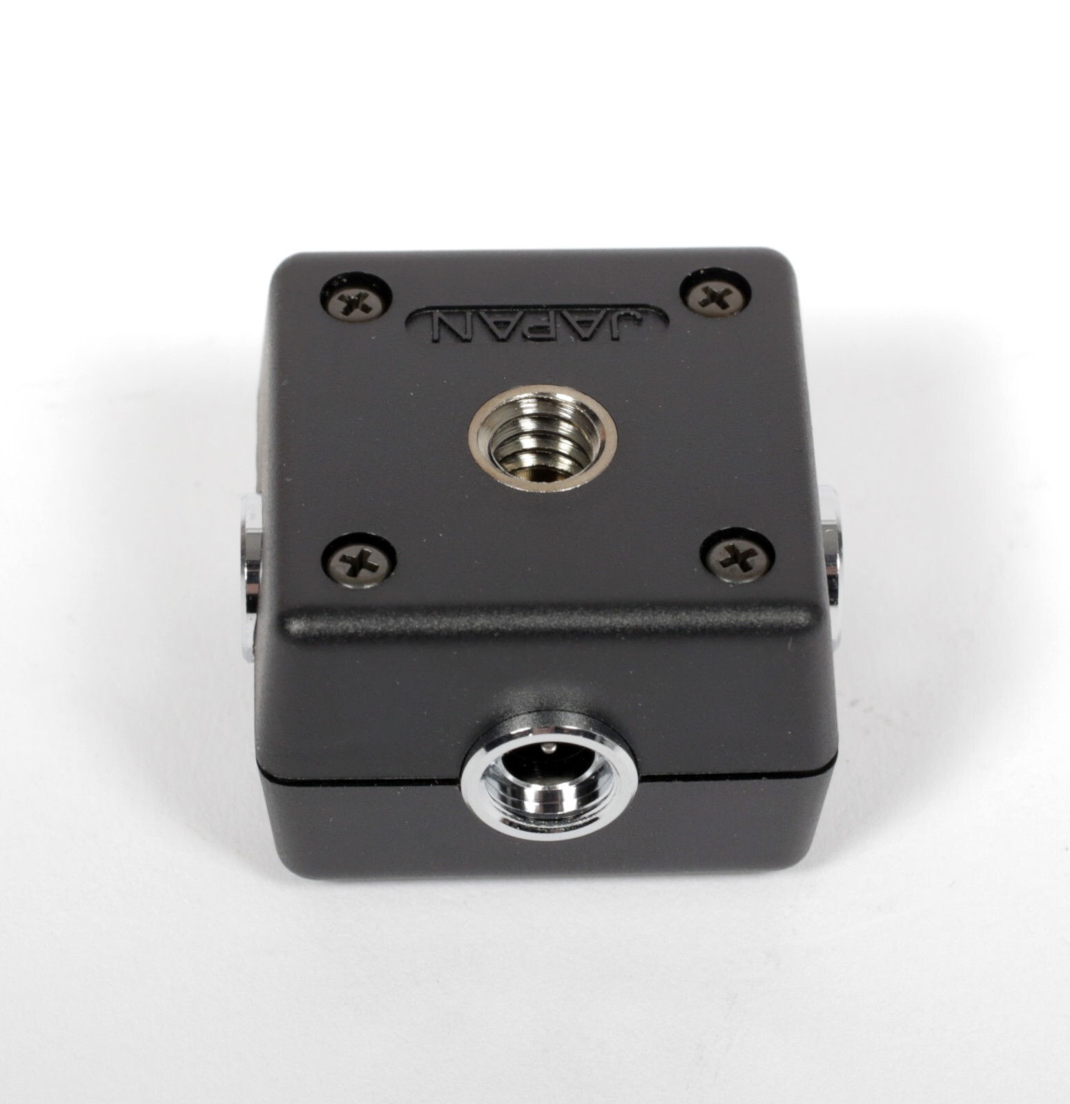 Nikon AS-10 universal Sync terminal adapter #0007