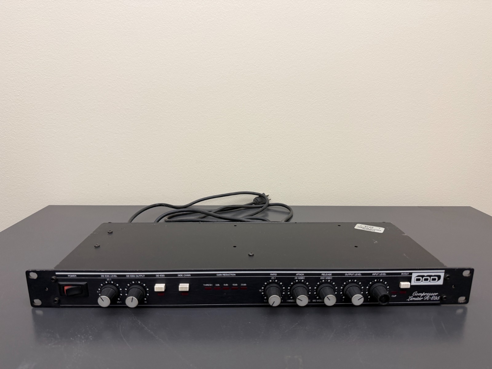 DOD R-825 Compressor Limiter Vintage Rackmount Dynamics Processor UNTESTED**