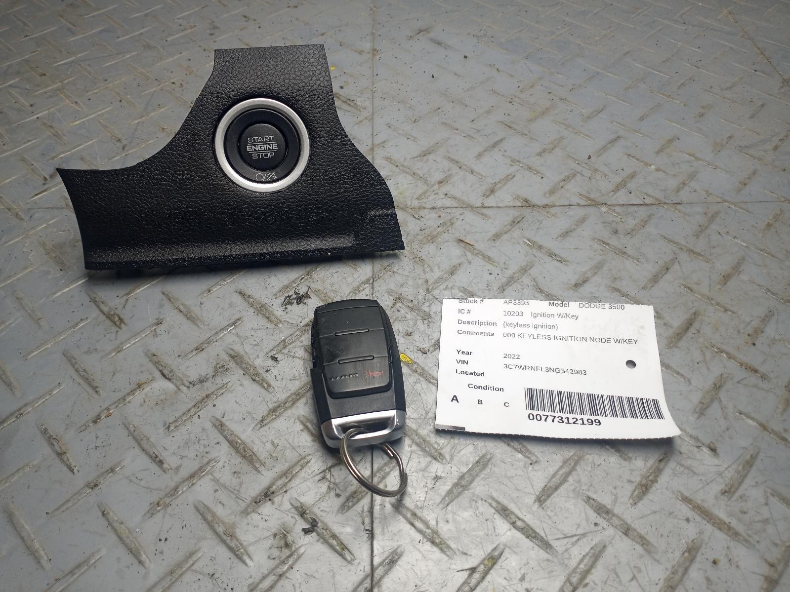 2019-2024 Ram 3500/5500 Keyless Ignition Node W/Key P/N: PBQE18TZ7AA