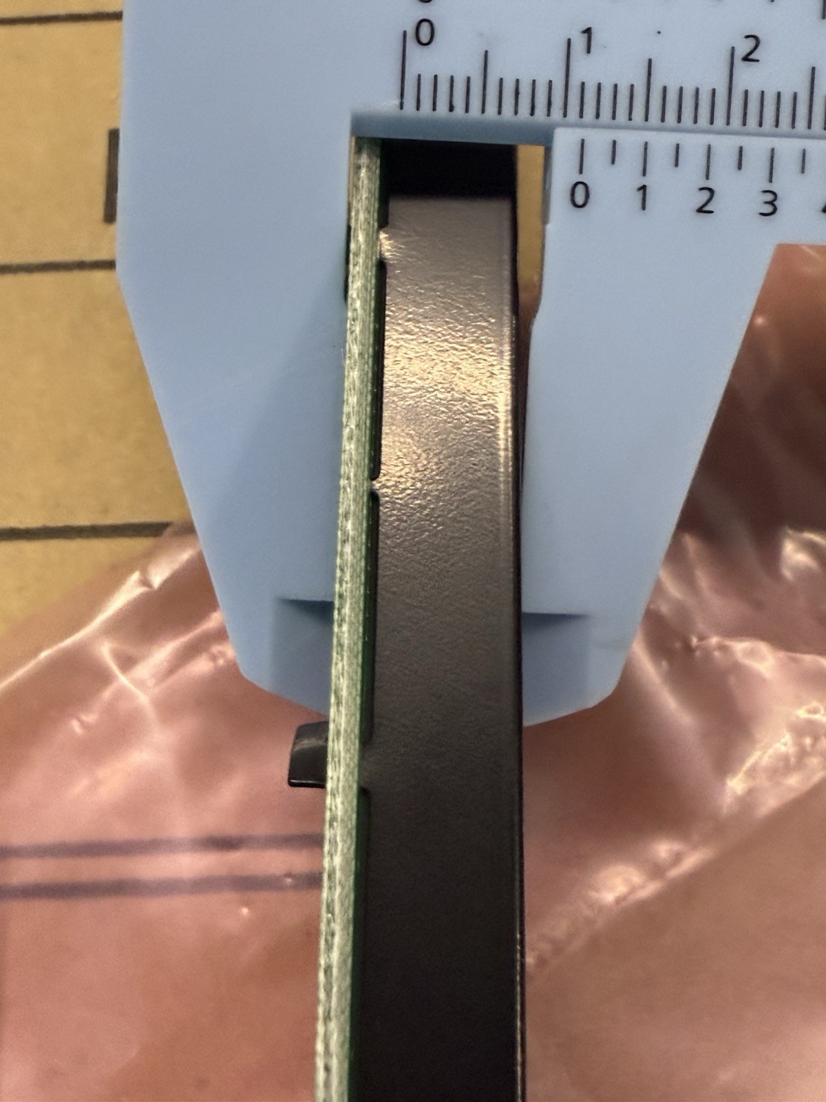 BOLYMIN LCD CHARACTER BC2402AGPLJH