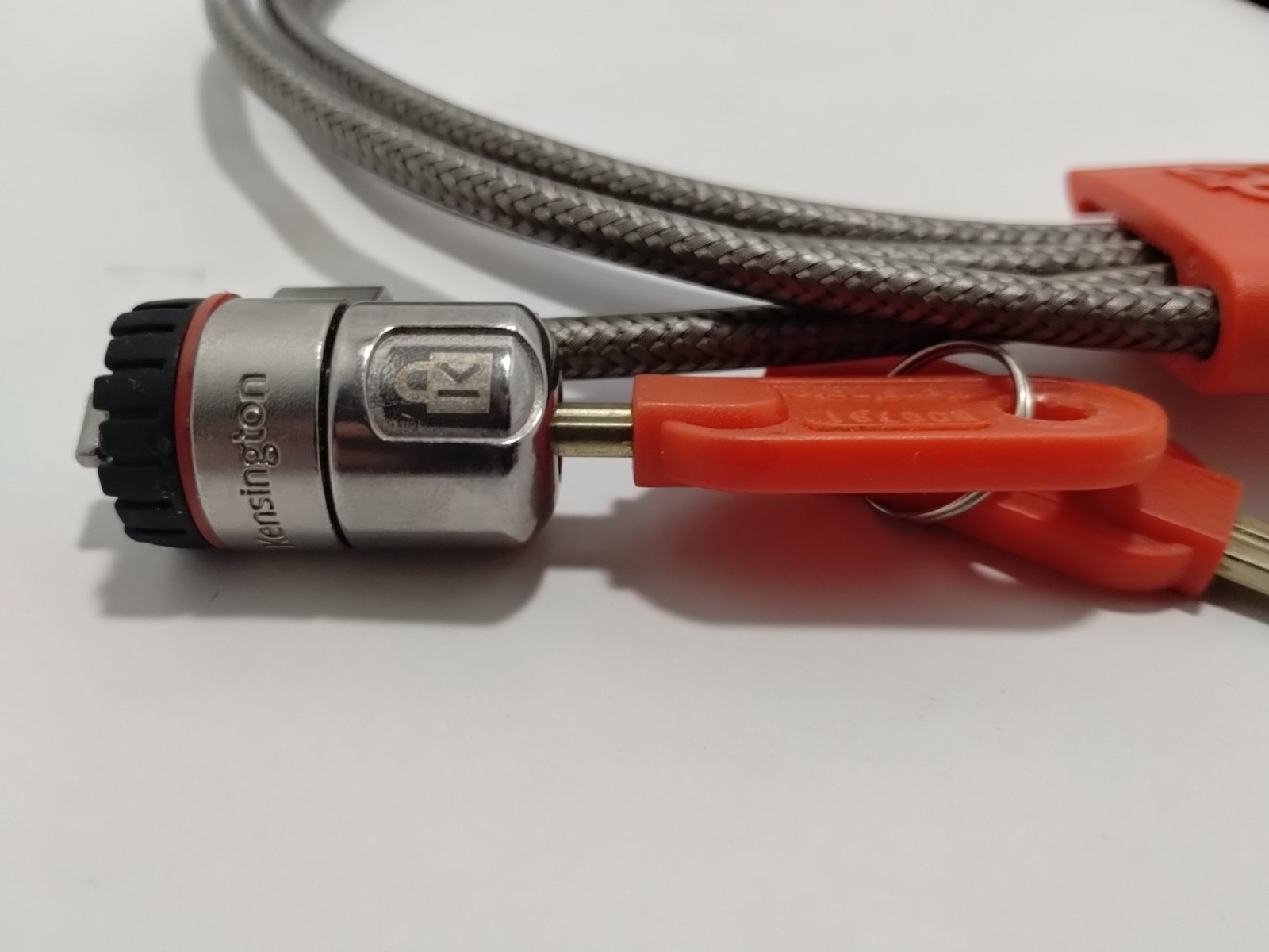 Kensington Laptop Lock with two keys