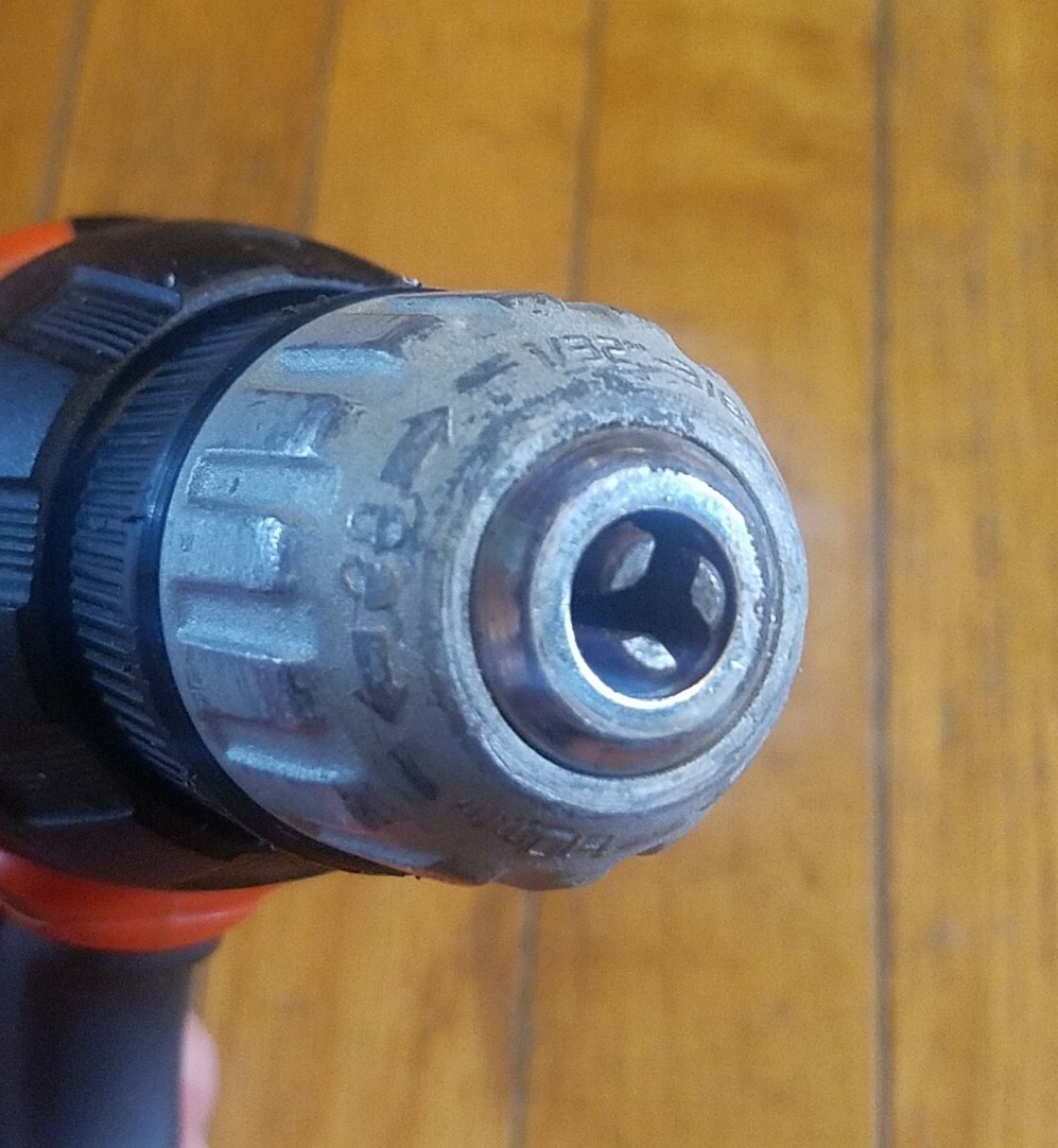 Black & Decker SS12 12V Smart Select Technology Drill Only