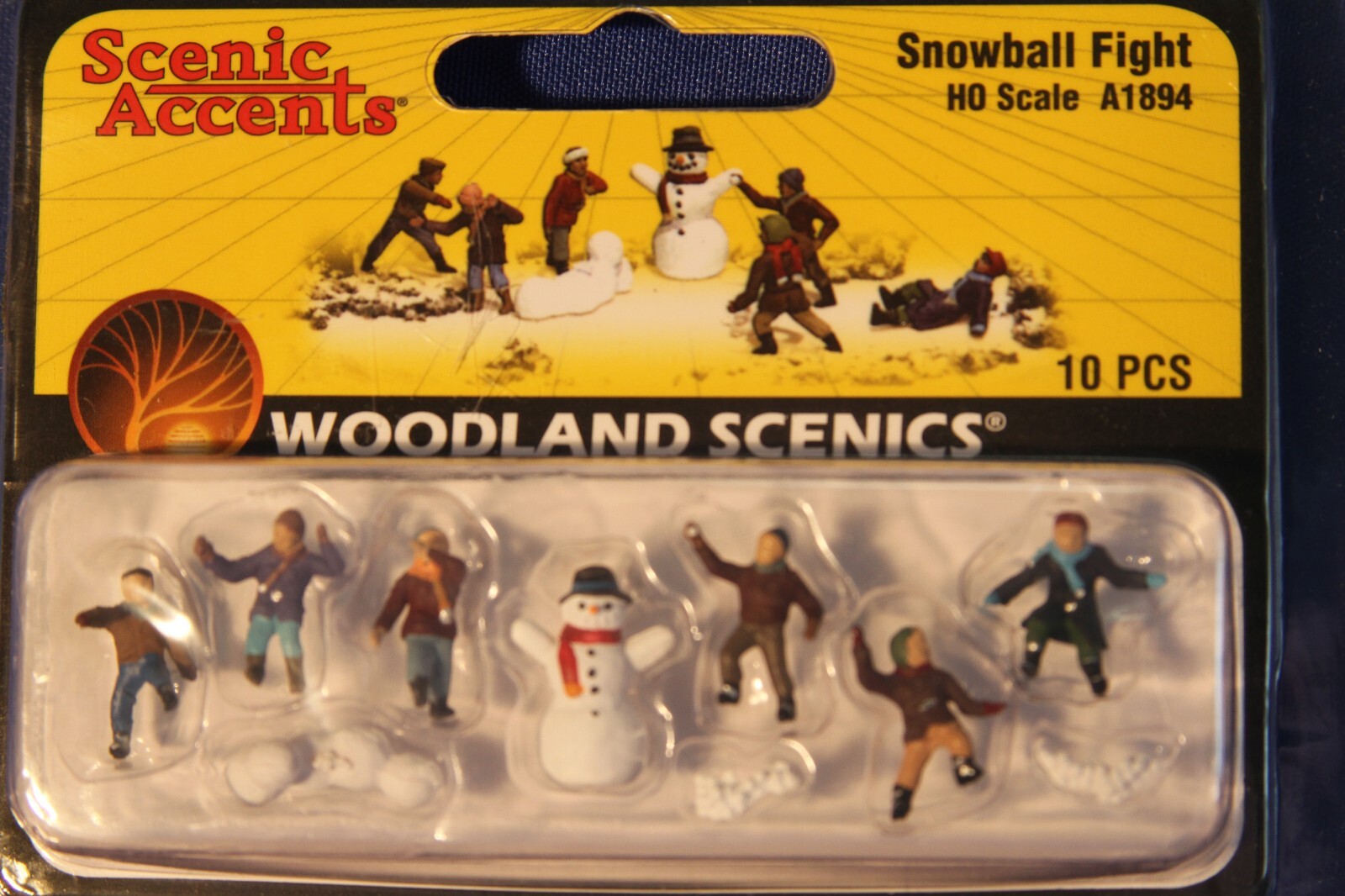 Woodland Scenics - Snowball Fight (10 pcs.) - HO Scale - A1894