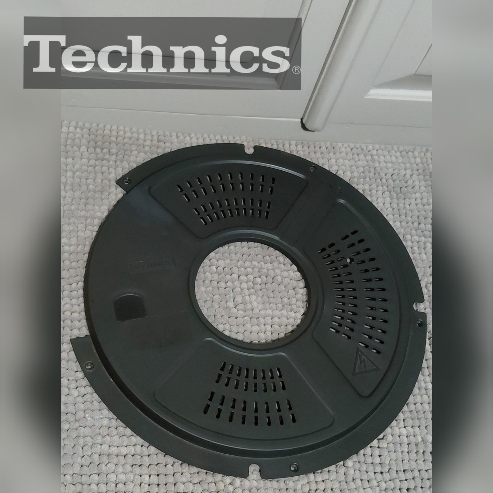 Technics SL-1200 M3D Part- Motor Dust Cover Black Plastic with screws OEM