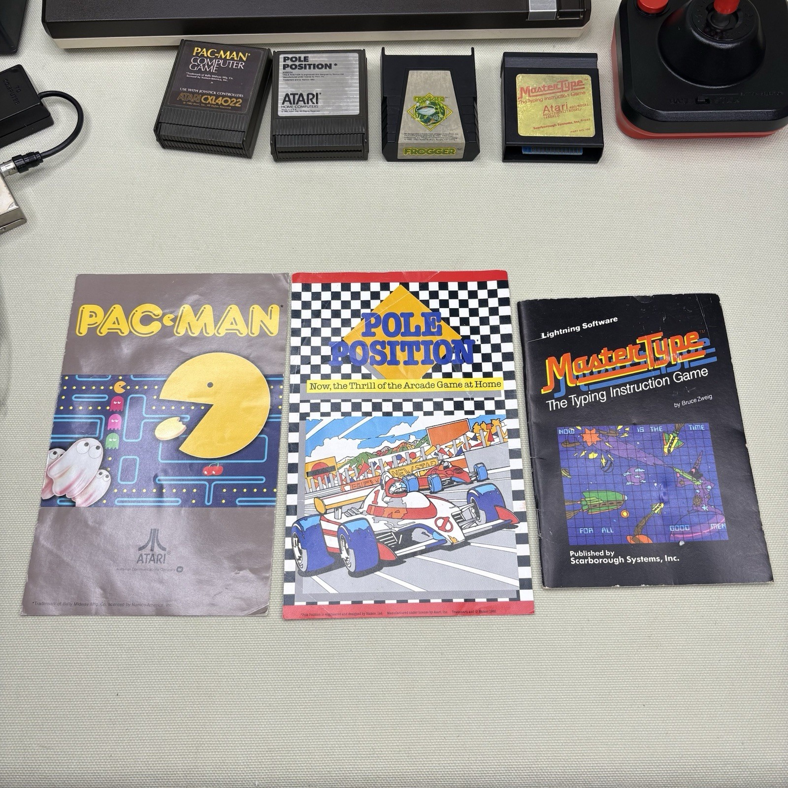 Atari 800XL Computer Bundle w/ Games Controller Manuals Cords - Powers On