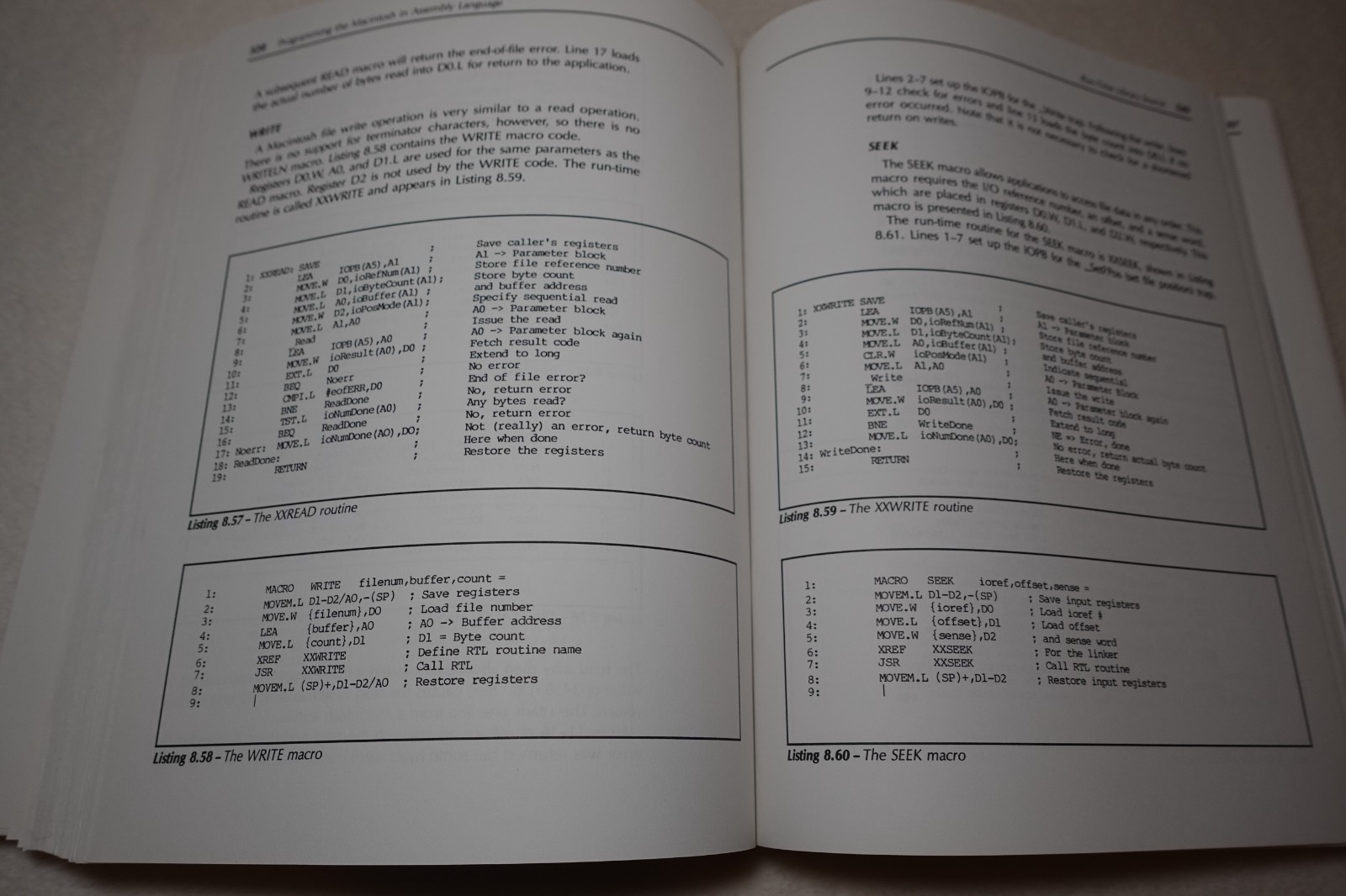Programming the Macintosh in Assembly Language 1986 Steve Williams Publication