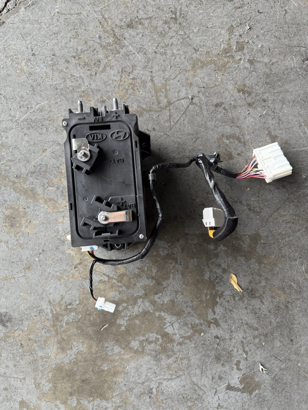 OEM 37514-E7000 Hybrid Power Relay for Hyundai Sonata 11-15/Kia Optima 11-16