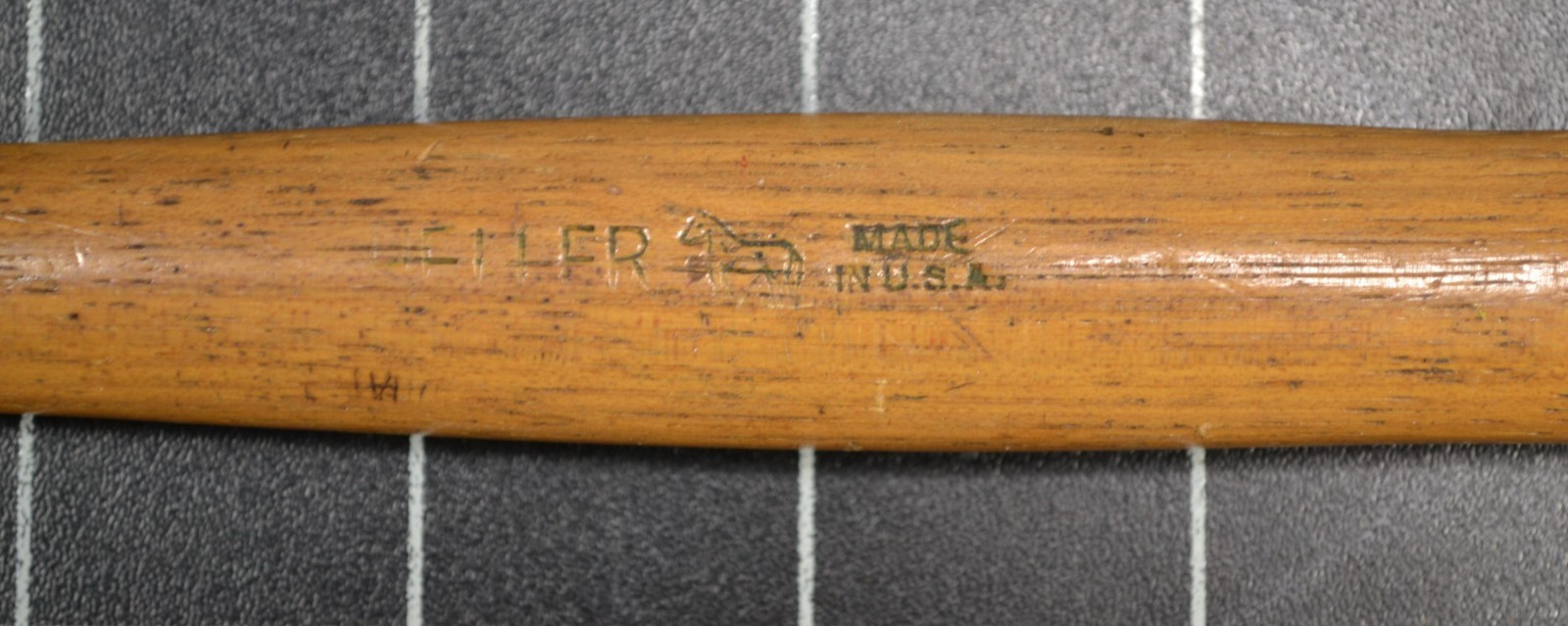 HELLER - USE - 7oz - CLAW HAMMER - ALL ORIGINAL WITH MARKED HANDLE