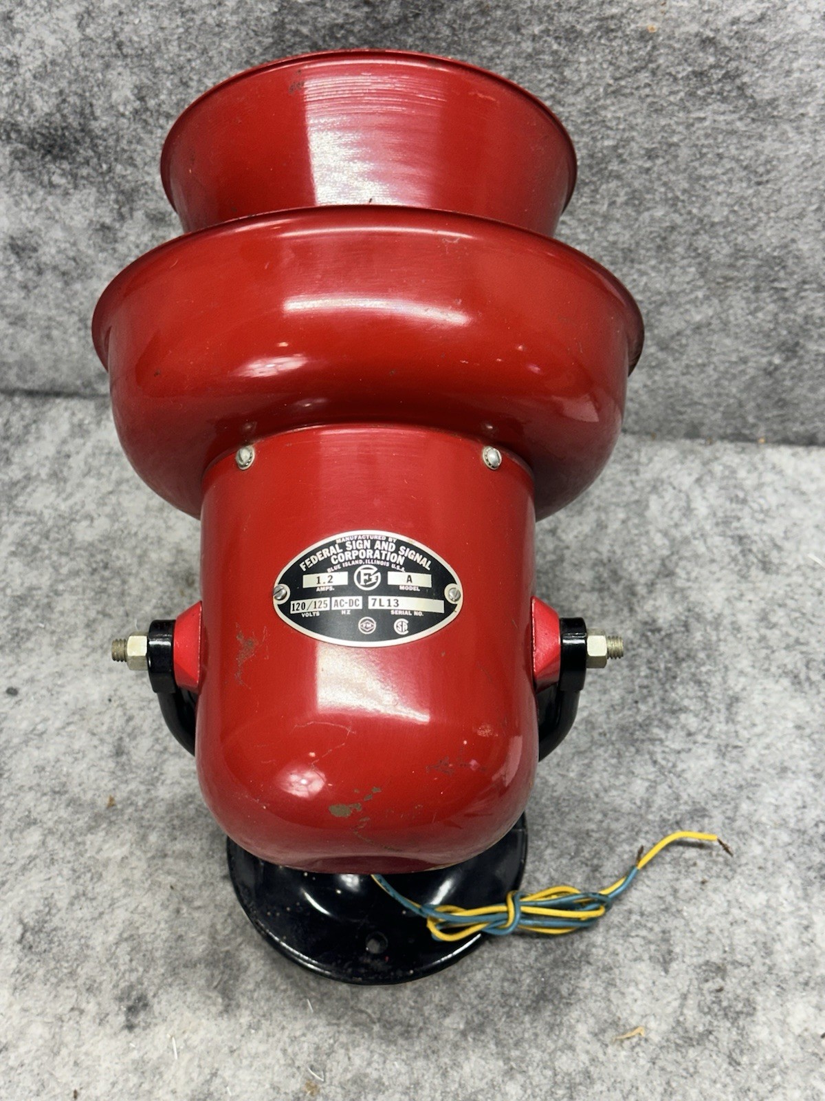 FEDERAL SIGNAL MODEL A SIREN