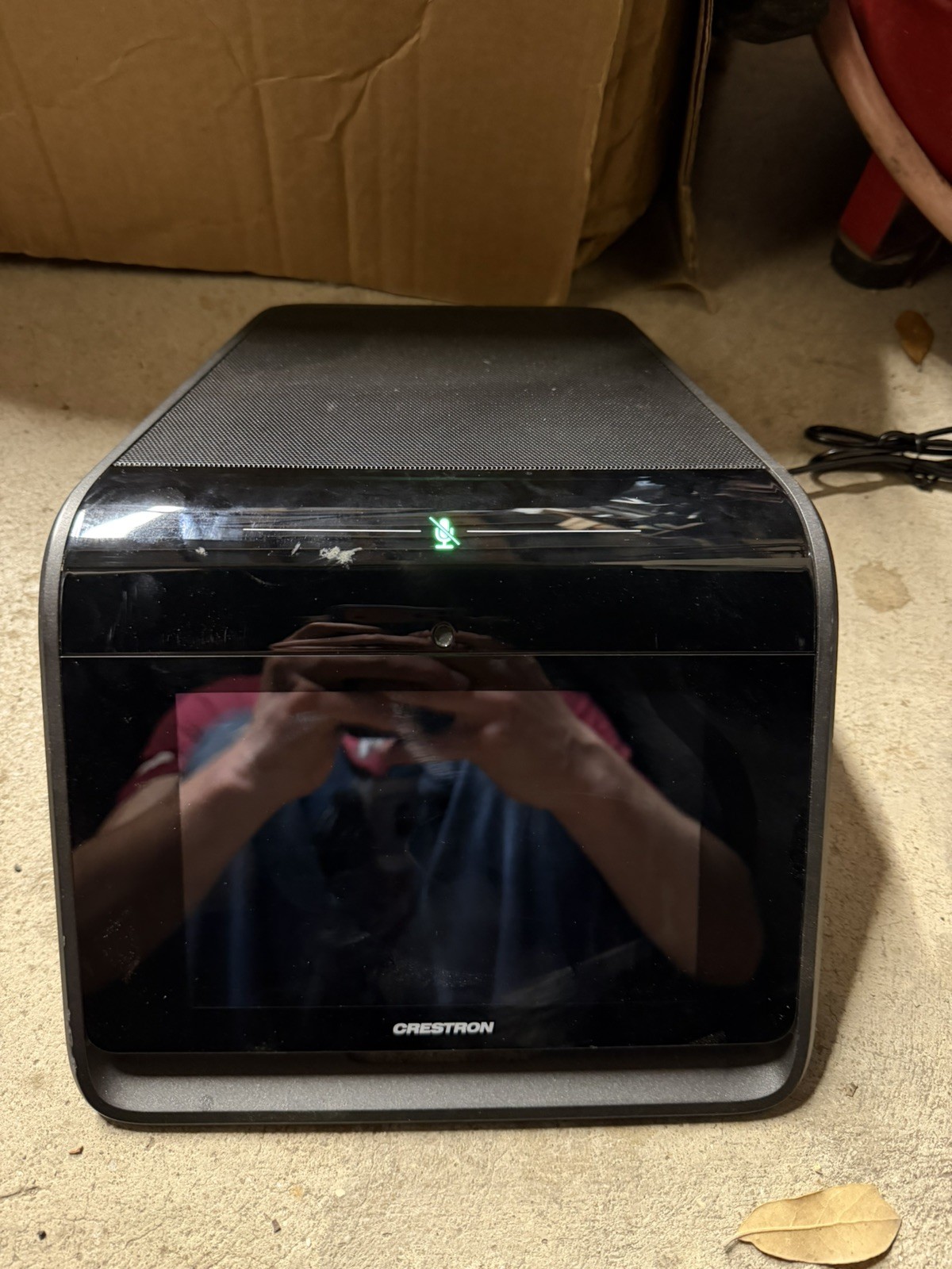 Crestron CCS-UC-1-AV Conference Monitor