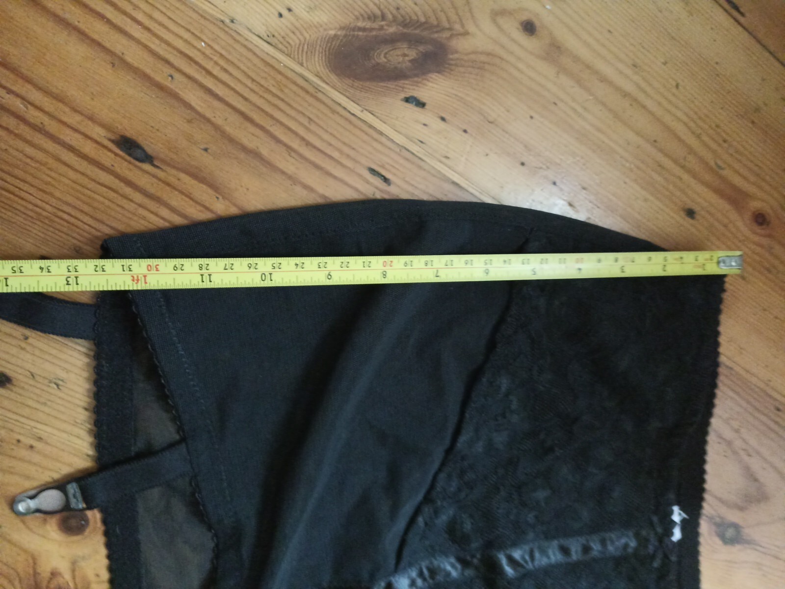 VTG Uk Shapely Lady Girdle