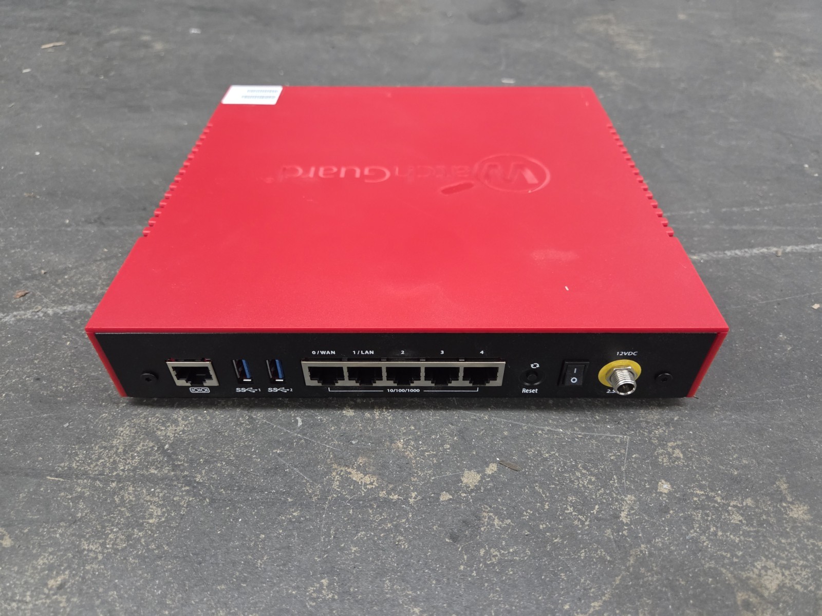 WatchGuard Firebox FS2AE5 Firewall T20 With Power Adapter UNTESTED