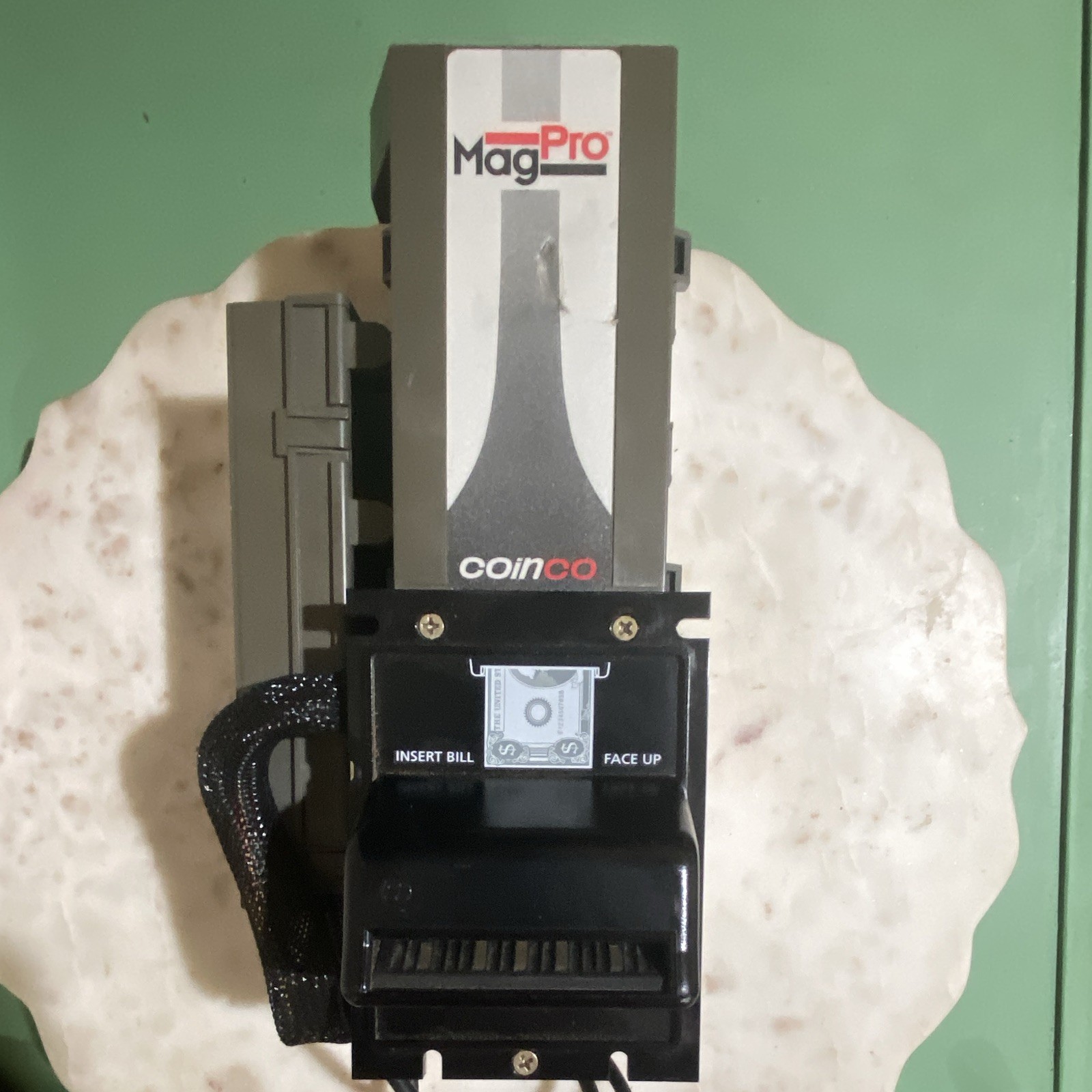 Coinco MagPro MAG30B Bill Validator Acceptor, P/N 330285127, MPN MAG30B