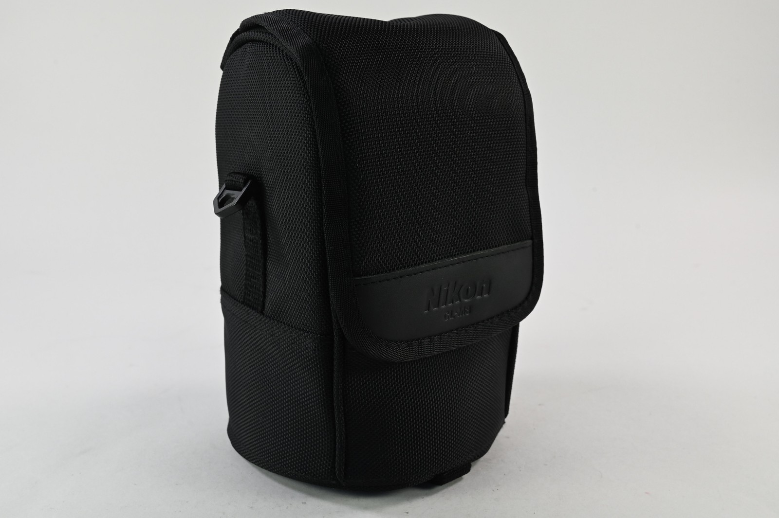 Nikon CL-M3 Lens Case For AF-S 14-24mm f/2.8G & AF-S 24-70mm f/2.8G lenses #G162