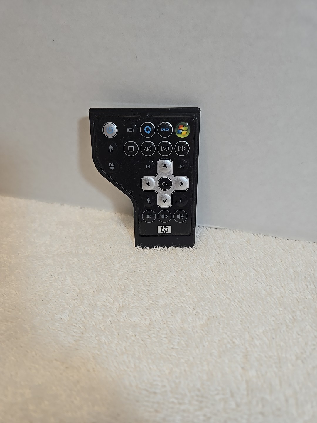 HP COMPUTER REMOTE CONTROL FOR PAVILION LAPTOPS -