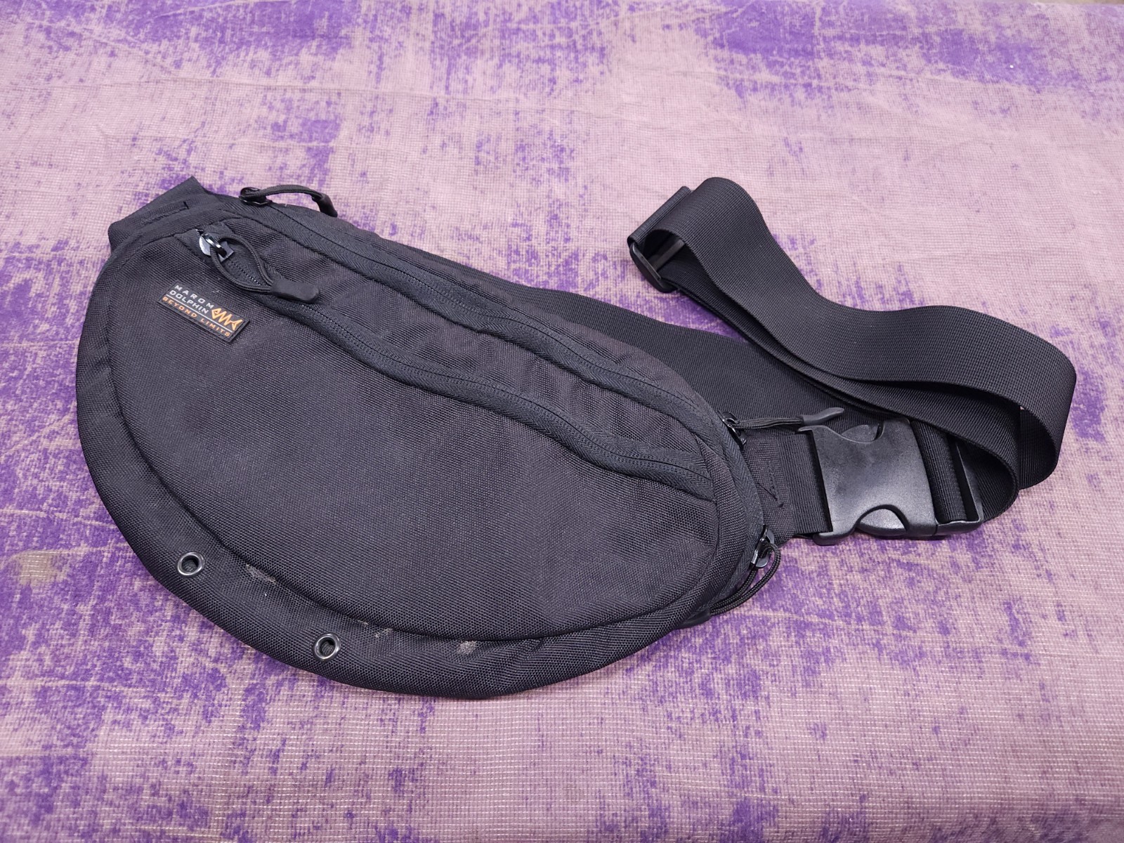 MAROM DOLPHIN FANNY PACK MOON BAG CONCEALED PISTOL HOLSTER-BG5402