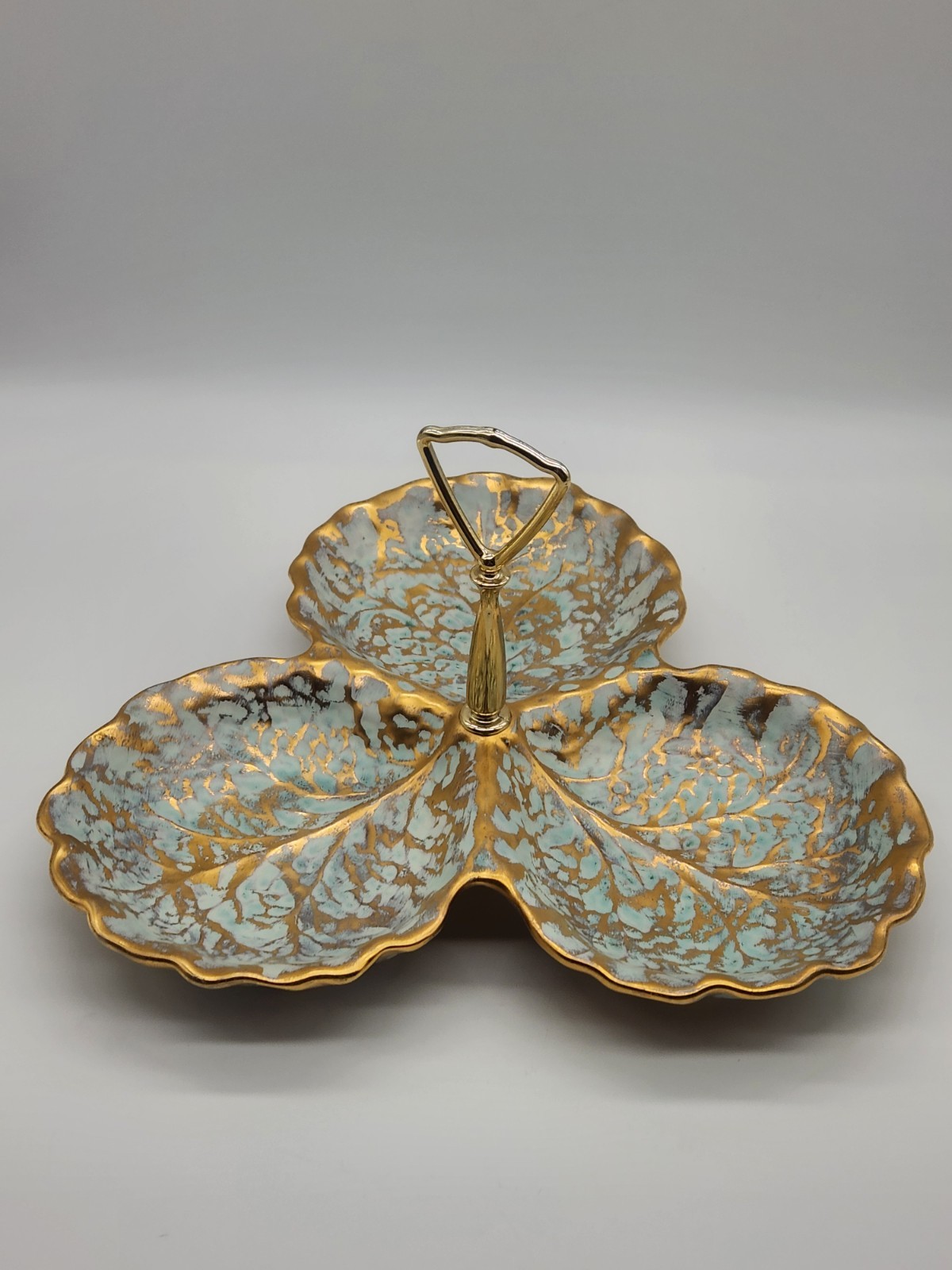 STANGL ANTIQUE GOLD PAINTED TRIPLE CANDY, NUT, RELISH DISH W/ HANDLE