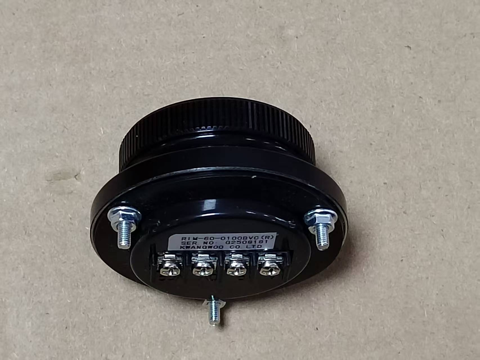 1PCS For KWANGWOO RIM-60-0100BVC(R) Cranked Pulse Generator NEW Fast delivery