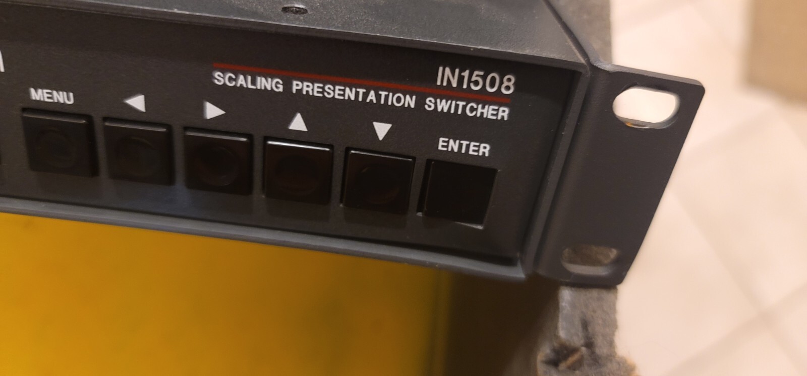 Extron IN1508 Video Scaling 8 input Presentation Switcher