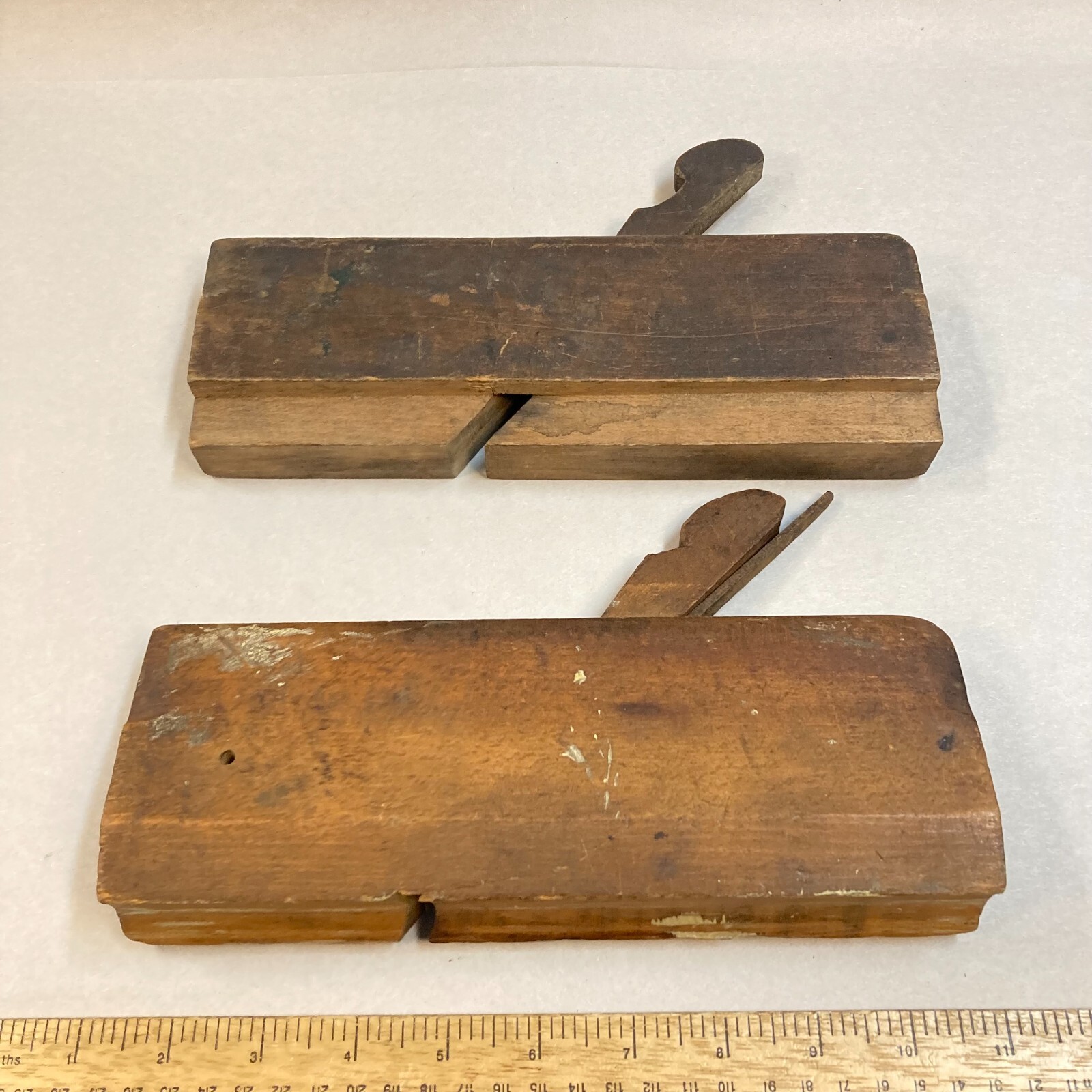 Vintage Wood Molding Planes 2 Pc Single Iron w/ (1) #92 Sandusky Ohio
