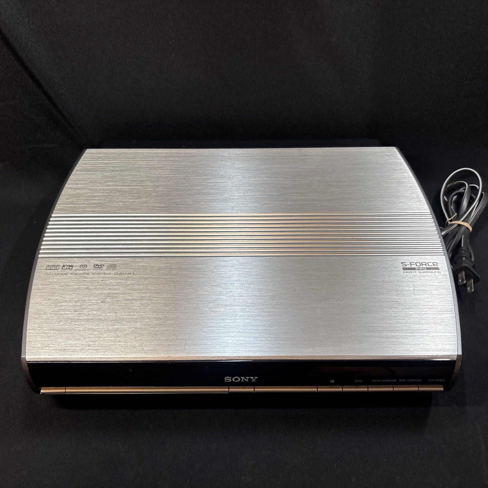 Sony HCD-X1 S-Force Pro Front Surround DVD Player DAV- X1 Console Only - Tested