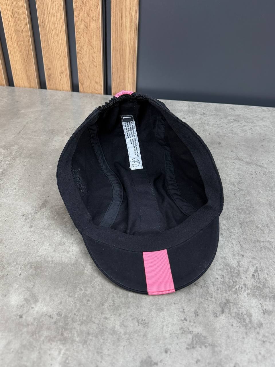 Rapha Black Pink Cycling Cap Size L