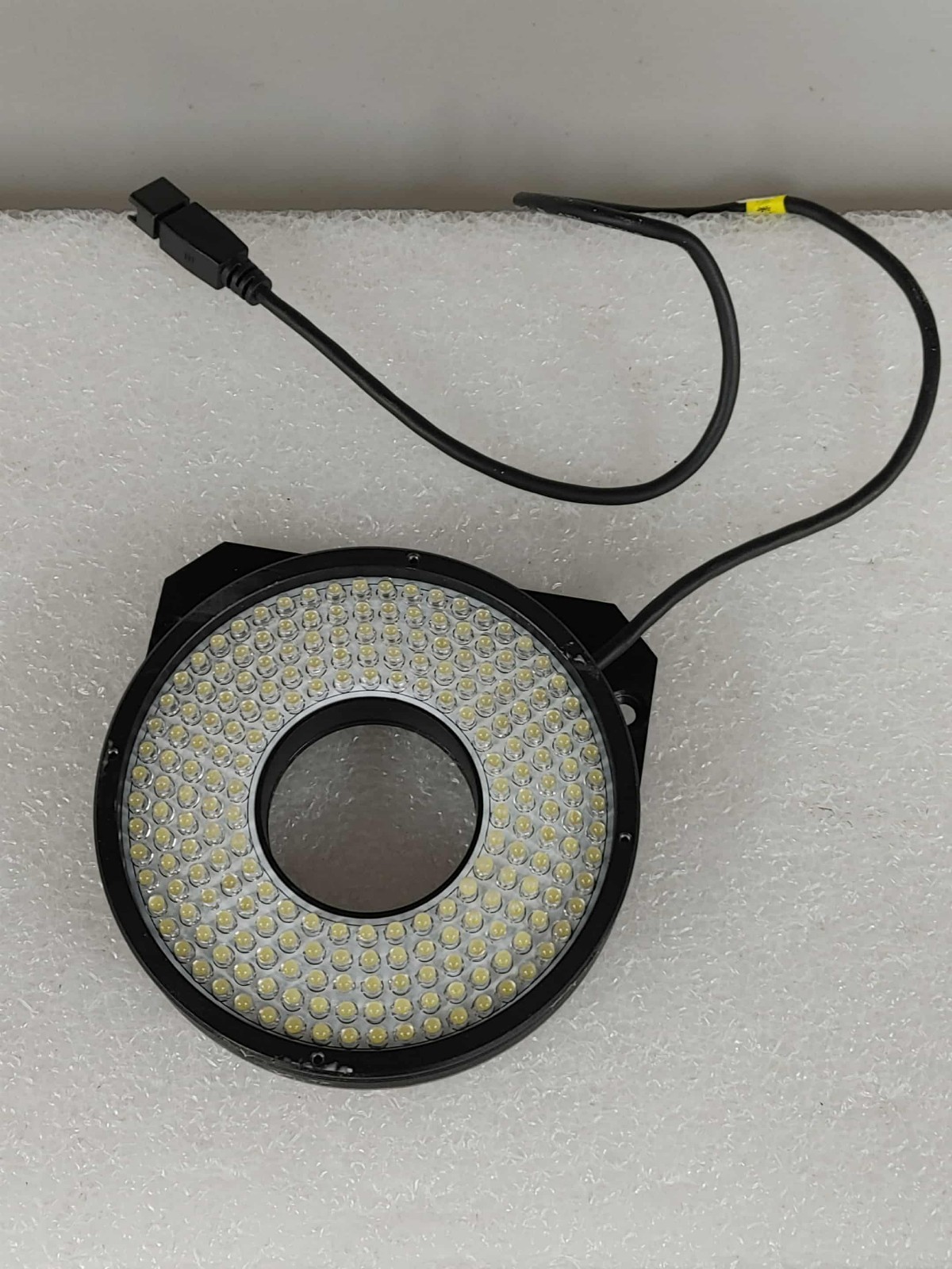 CCS (?) LED Ring Light Source LDR2-100 100mm OD for Robotics/Industrial Vision