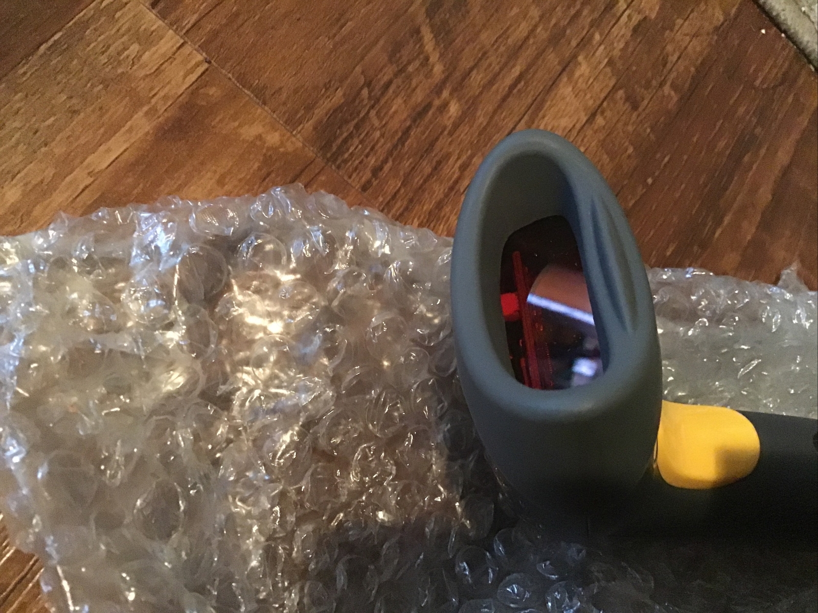 Symbol LS1902T-1300 Handheld Barcode Scanner