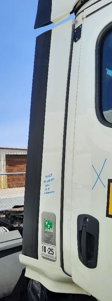 Replaces 2021 FREIGHTLINER CASCADIA 126 CAB EXTENSION ,  MD