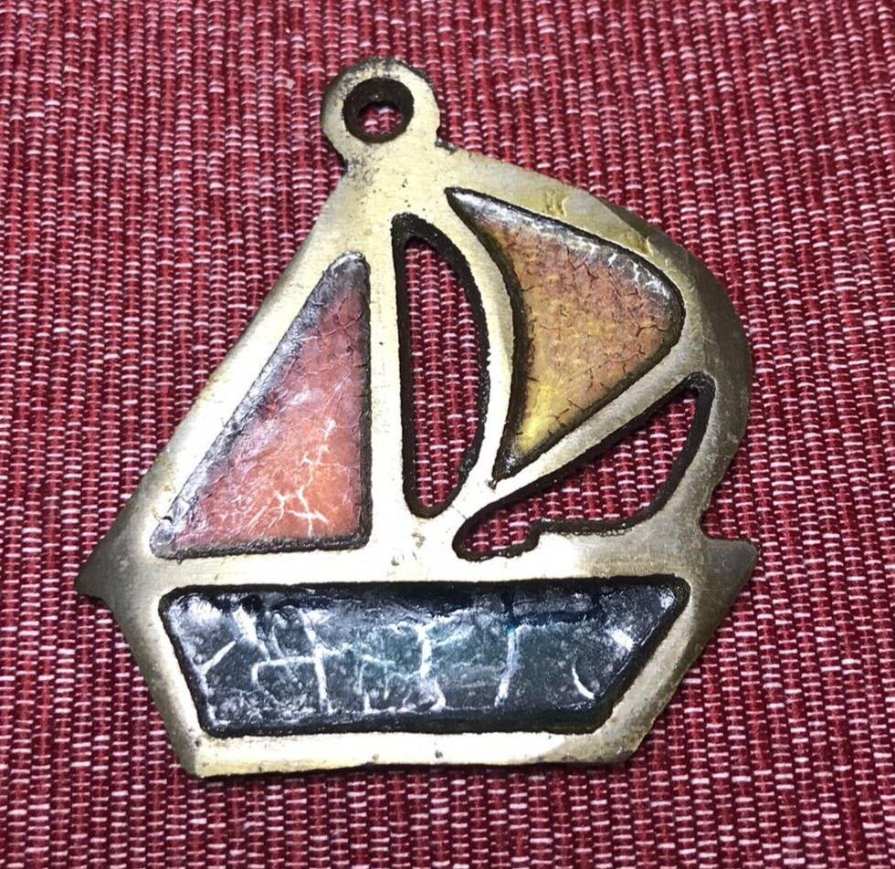 vtg sun catcher brass cut out yellow-orange-blue 3"x 3" sailboat