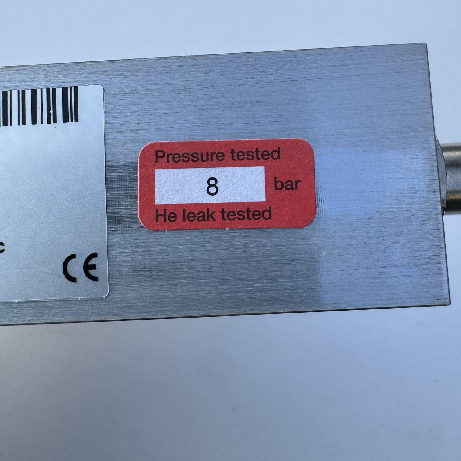 Bronkhorst THE-002F Mani-Flow Mass Flow Controller 200 ml/min N2 24V