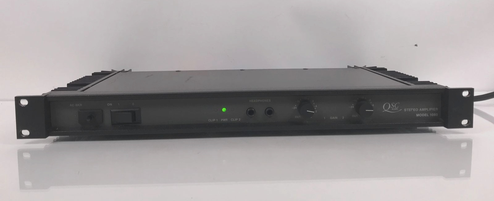 QSC Professional Stereo Amplifier Model 1080