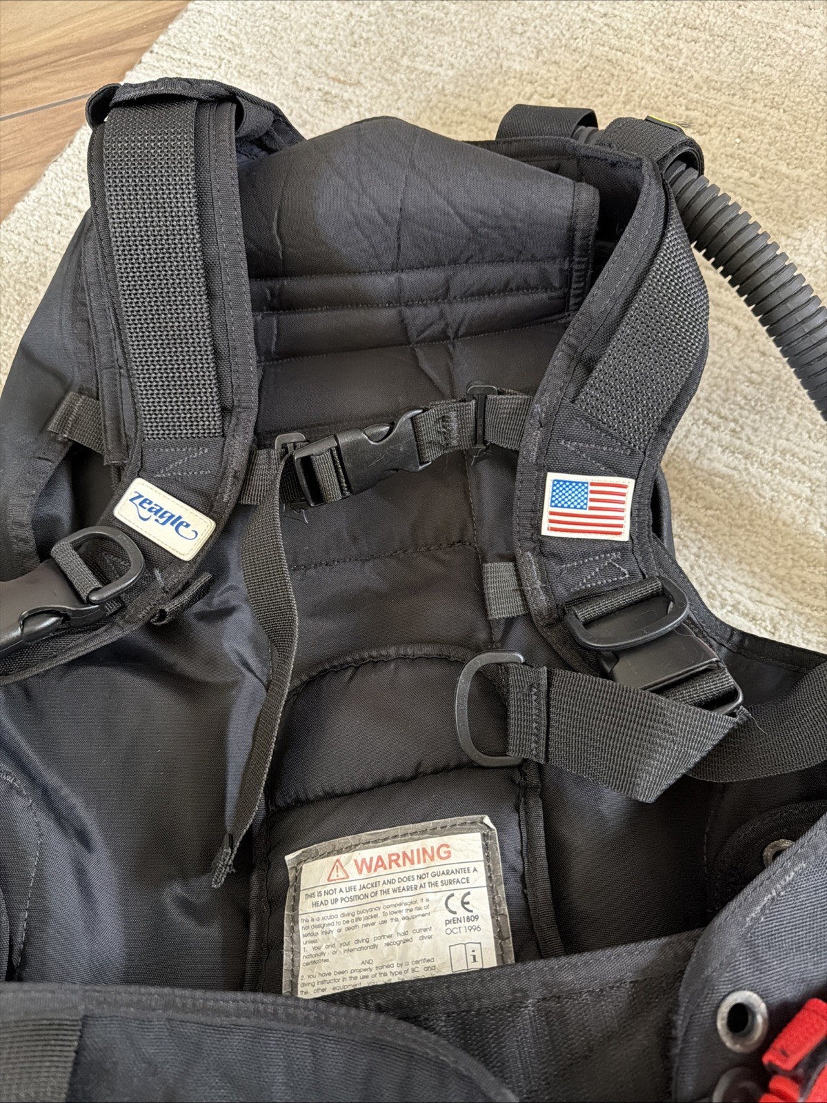 Zeagle Escape Large Diving BCD Buoyancy Vest w/ Attachments