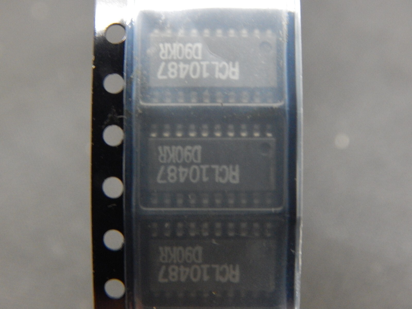 ROHM RCL10487 SMD IC - LOT OF 1 PIECE ON CUT TAPE - USA SELLER FAST SHIPPING