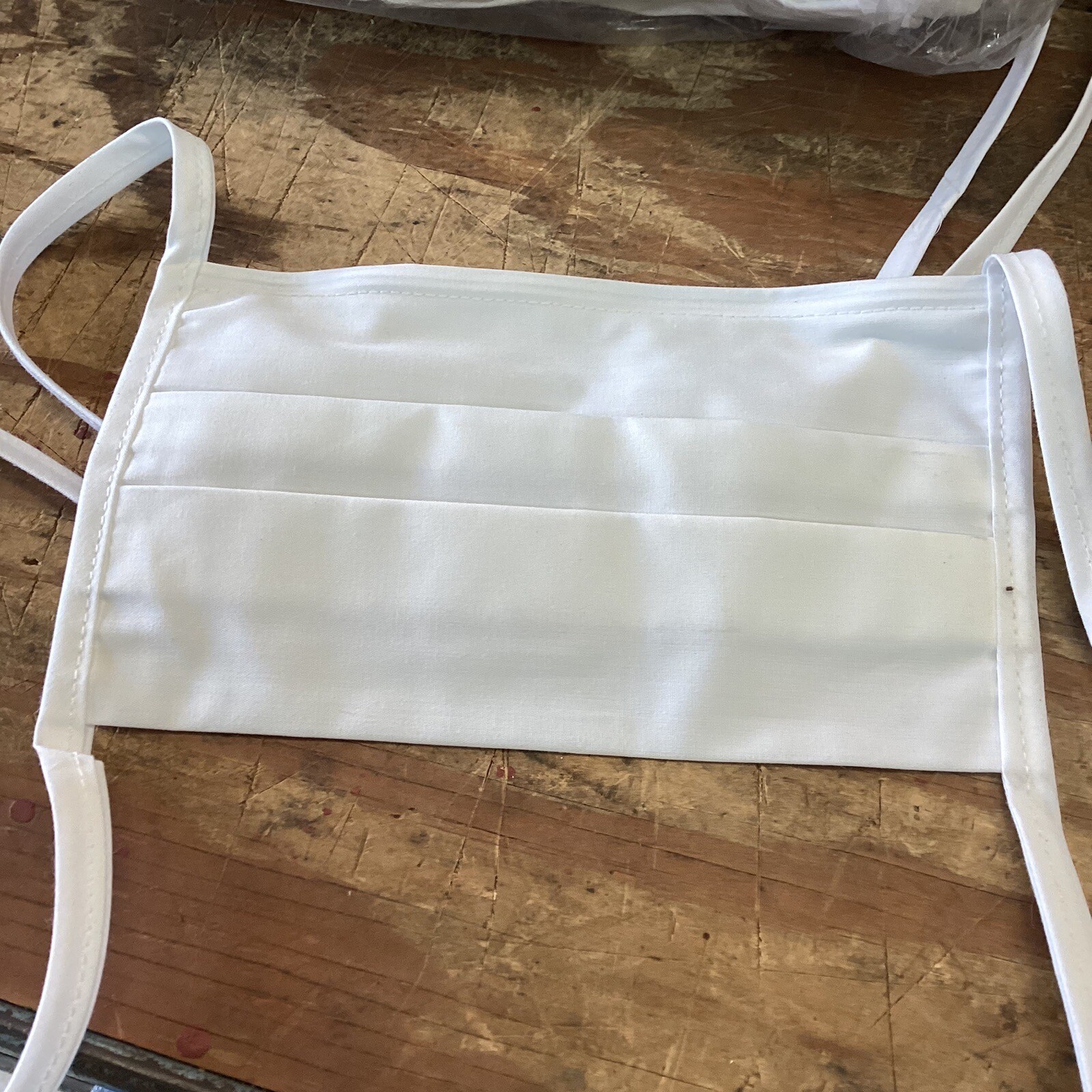 Pack Of 50 White Cloth Face Mask With Adjustable  Strings