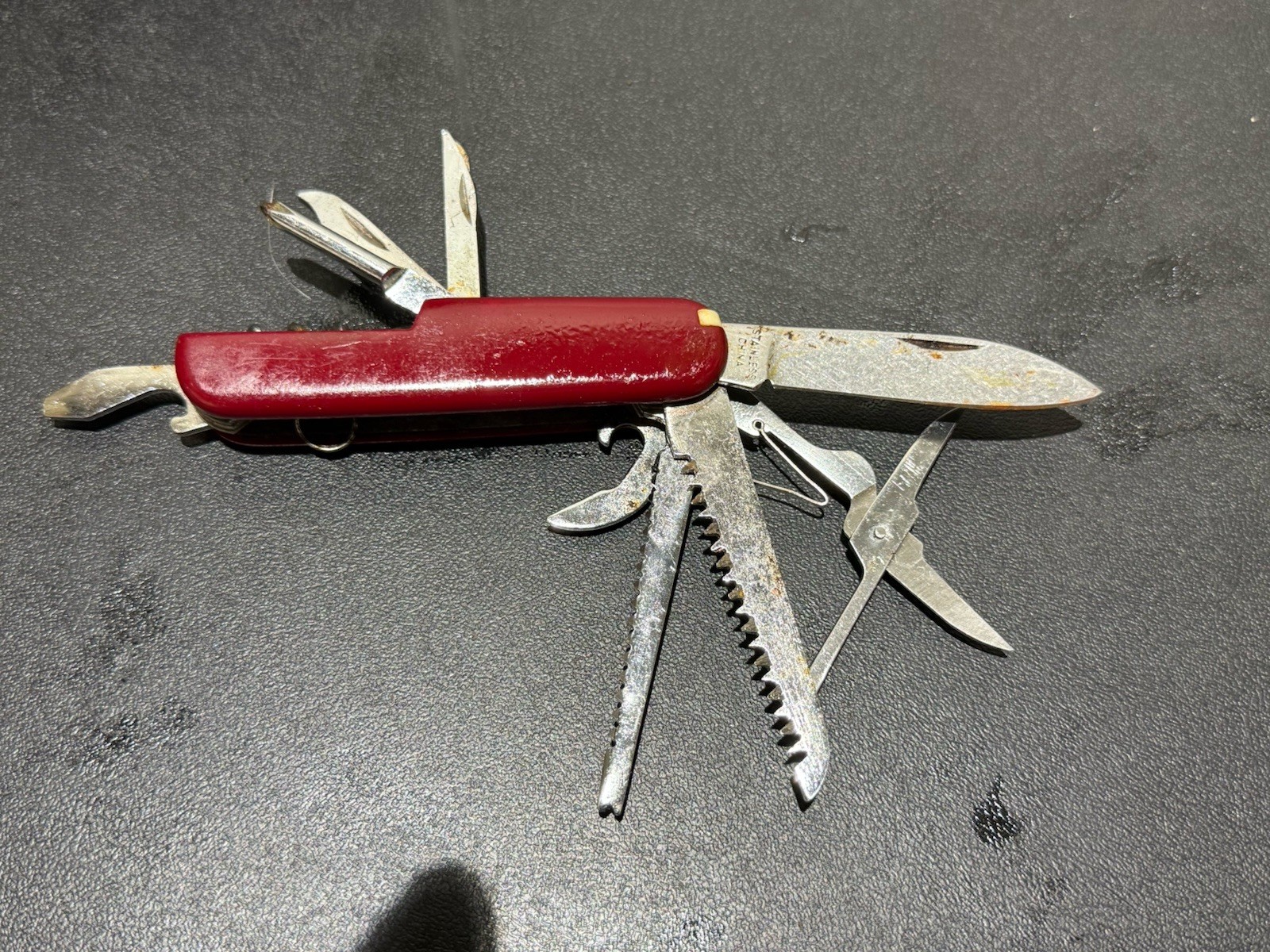 Chinese Multi Tool Swiss Knockoff