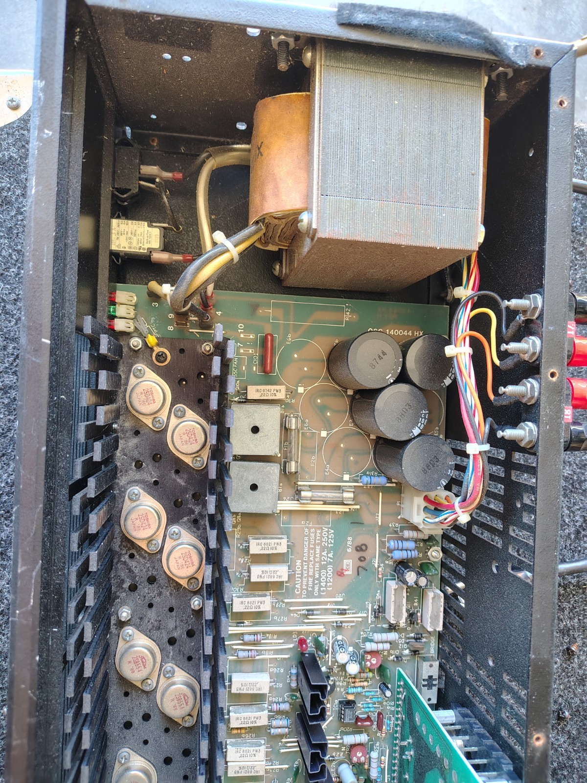 QSC Model 1200 2-Channel Power Amplifier