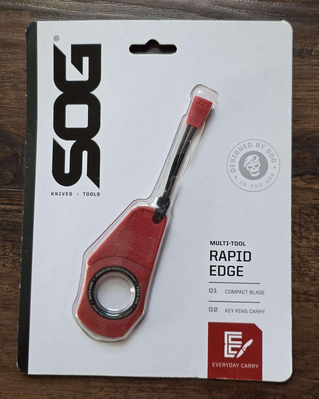 SOG Rapid Edge Rescue Neck Knife Concrete Dust, Red - 18-30-01-43