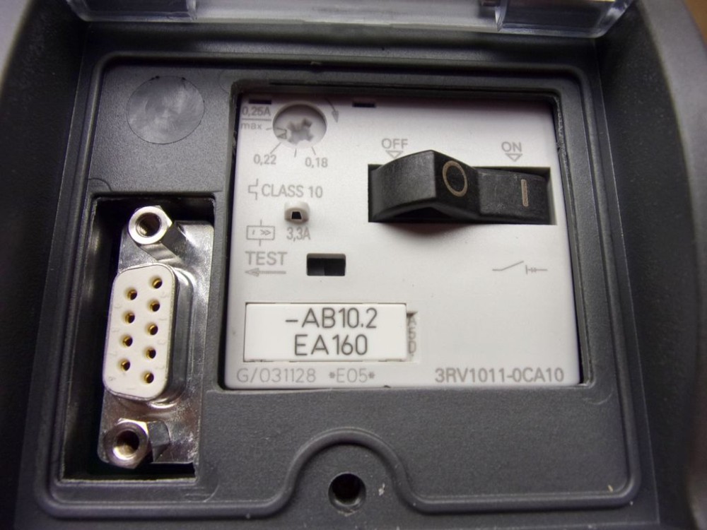 Siemens 3RK1300-0CS01-1AA1, 3-phase SIMATIC EM 300 RS reversing motor starter