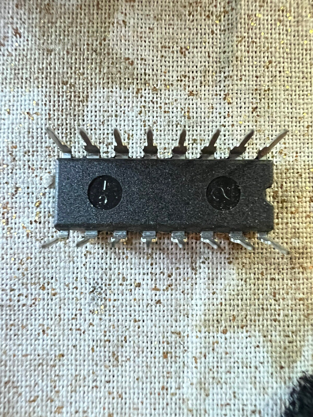 LB1233