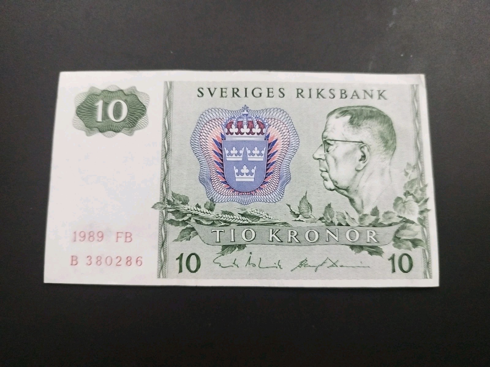 Sweden 10 Kronor 1989