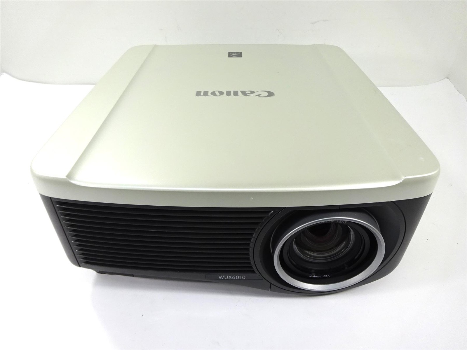 Canon WUX6010 Home Cinema Projector 6000 Lumens - Lamp Timer : 3700 Hours