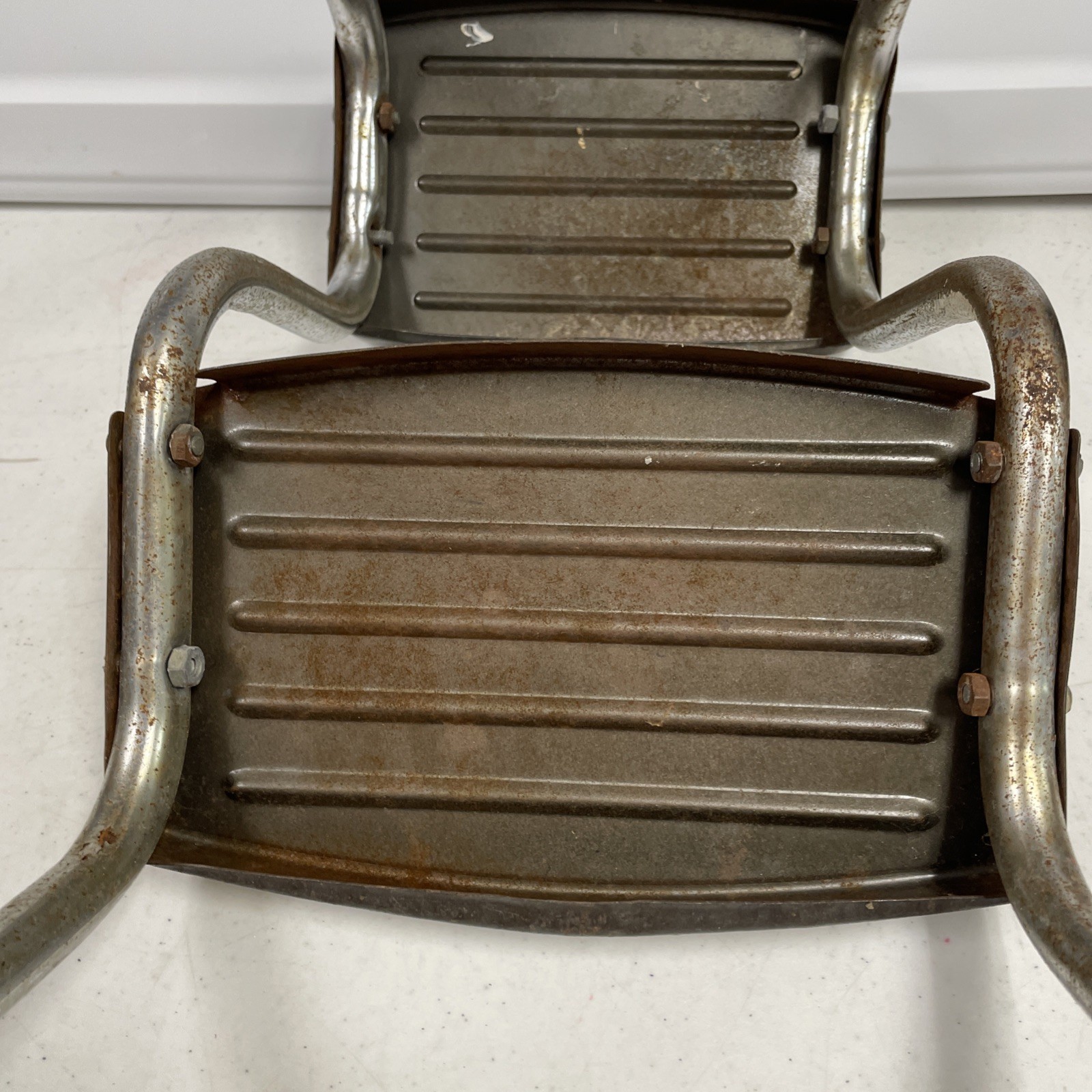 Griswold Two Step Stool Vintage Rusty Primitive Missing Nonskid Rubber ￼